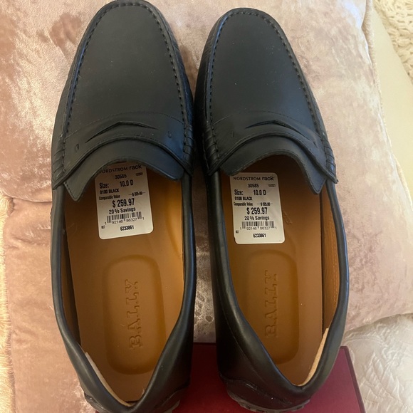 Bally Black Leather Slip-On Loafers main image 7